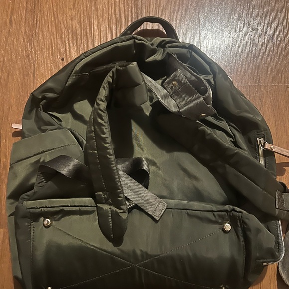 Skip Hop Olive Quilted Baby Bag - Picture 2 of 3